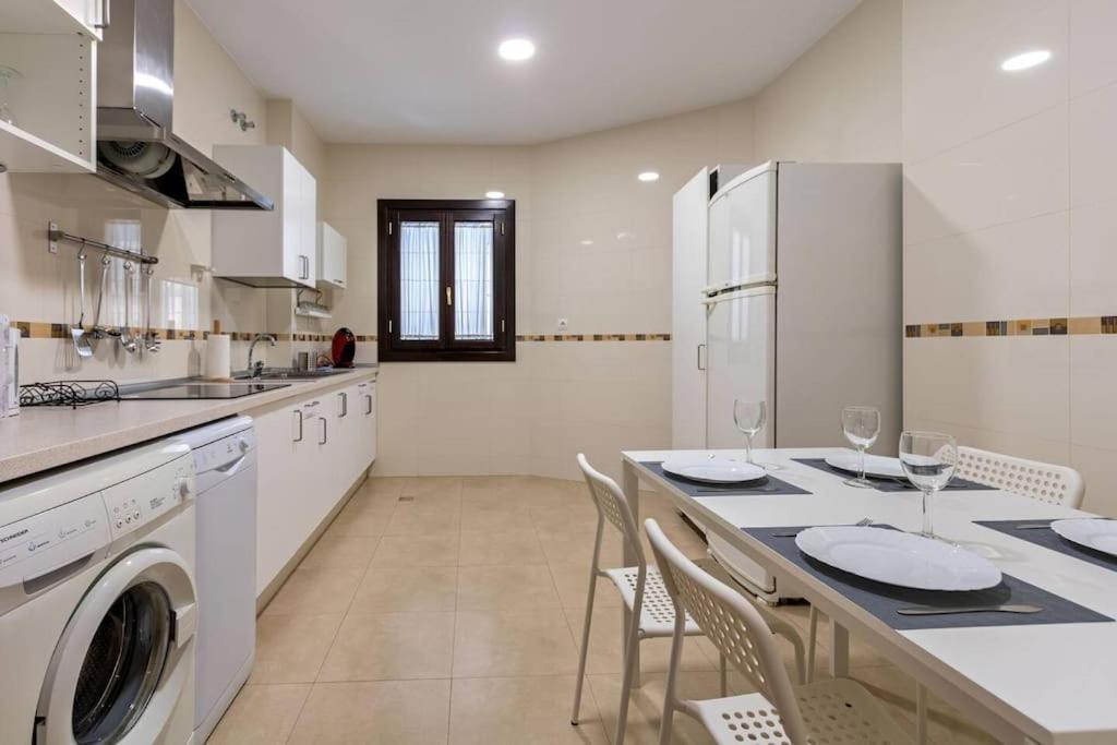 Jdcbl - Peaceful Wonderful Apartment In City Center Seville Exterior photo
